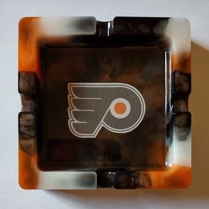 Philadelphia Flyers ashtray